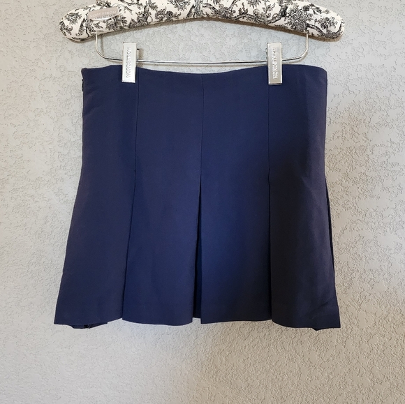 Aritzia Babaton hathaway tennis skirt size 4 New with tags - Picture 2 of 6